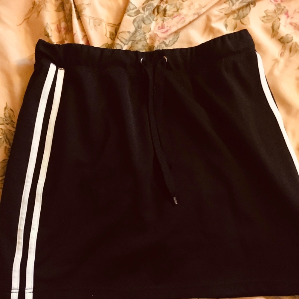 Black skirt